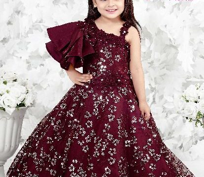 Synthetic Kids Party Wear Gown